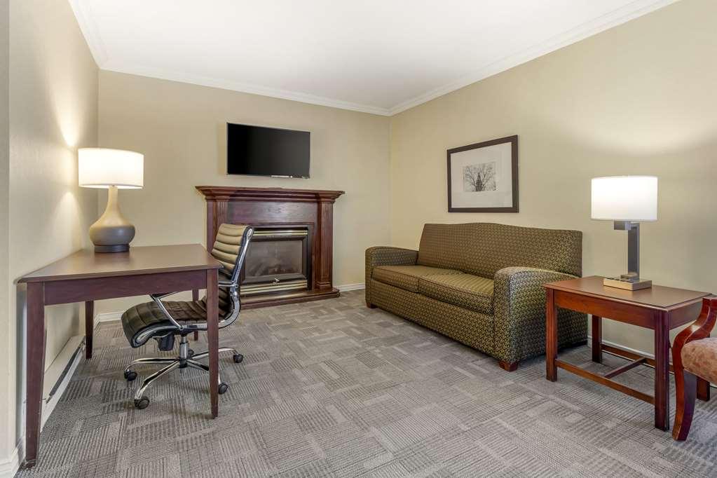 Quality Inn Peterborough