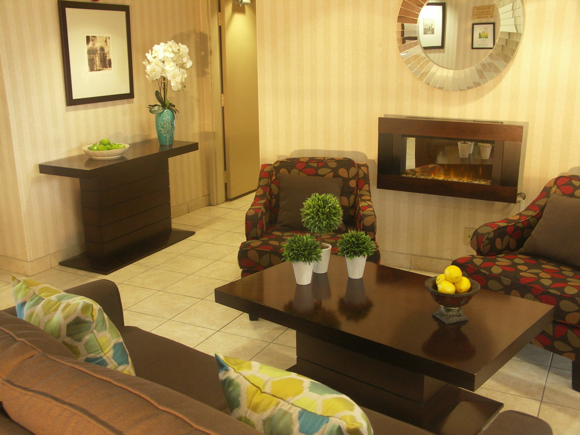 Quality Inn 2*
